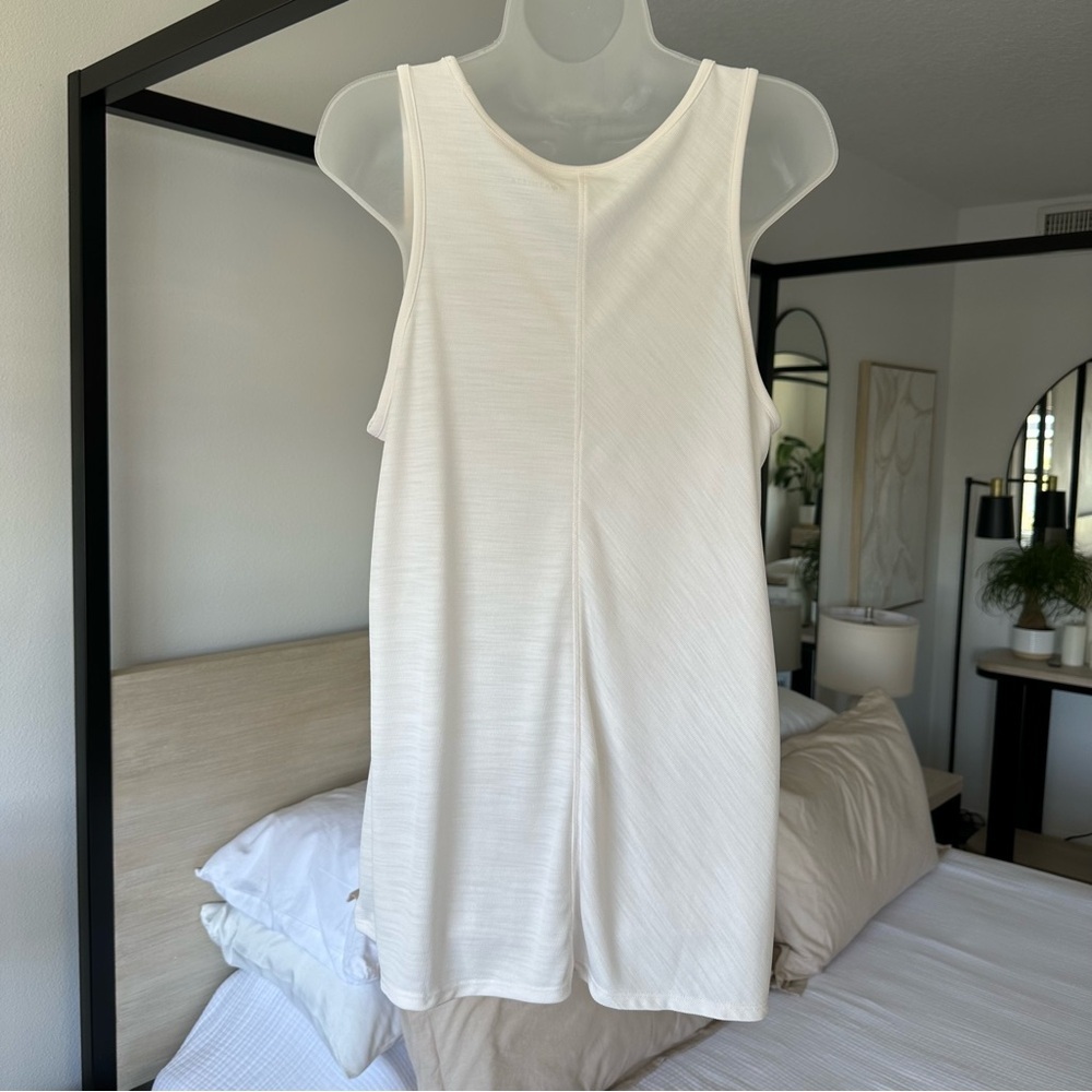 Athleta Relaxed Asymmetrical Drapey Split Hem Tank Tunic in Ivory, Large - Picture 5 of 11